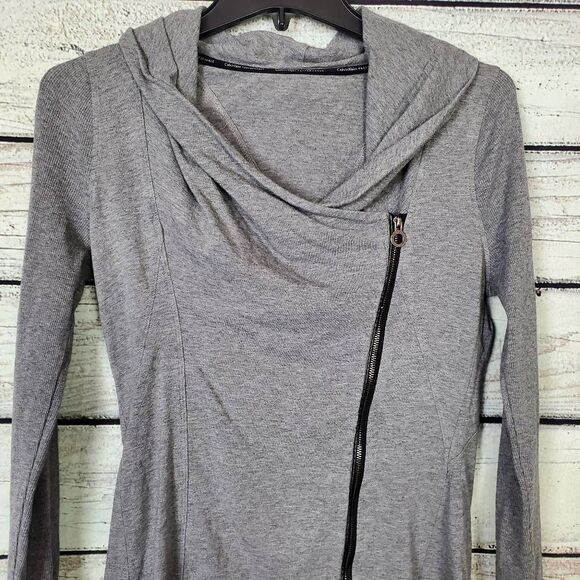 Calvin Klein Performance Women’s Hoodie Tunic Top Size S Gray Asymmetrical Zip L - Picture 2 of 7